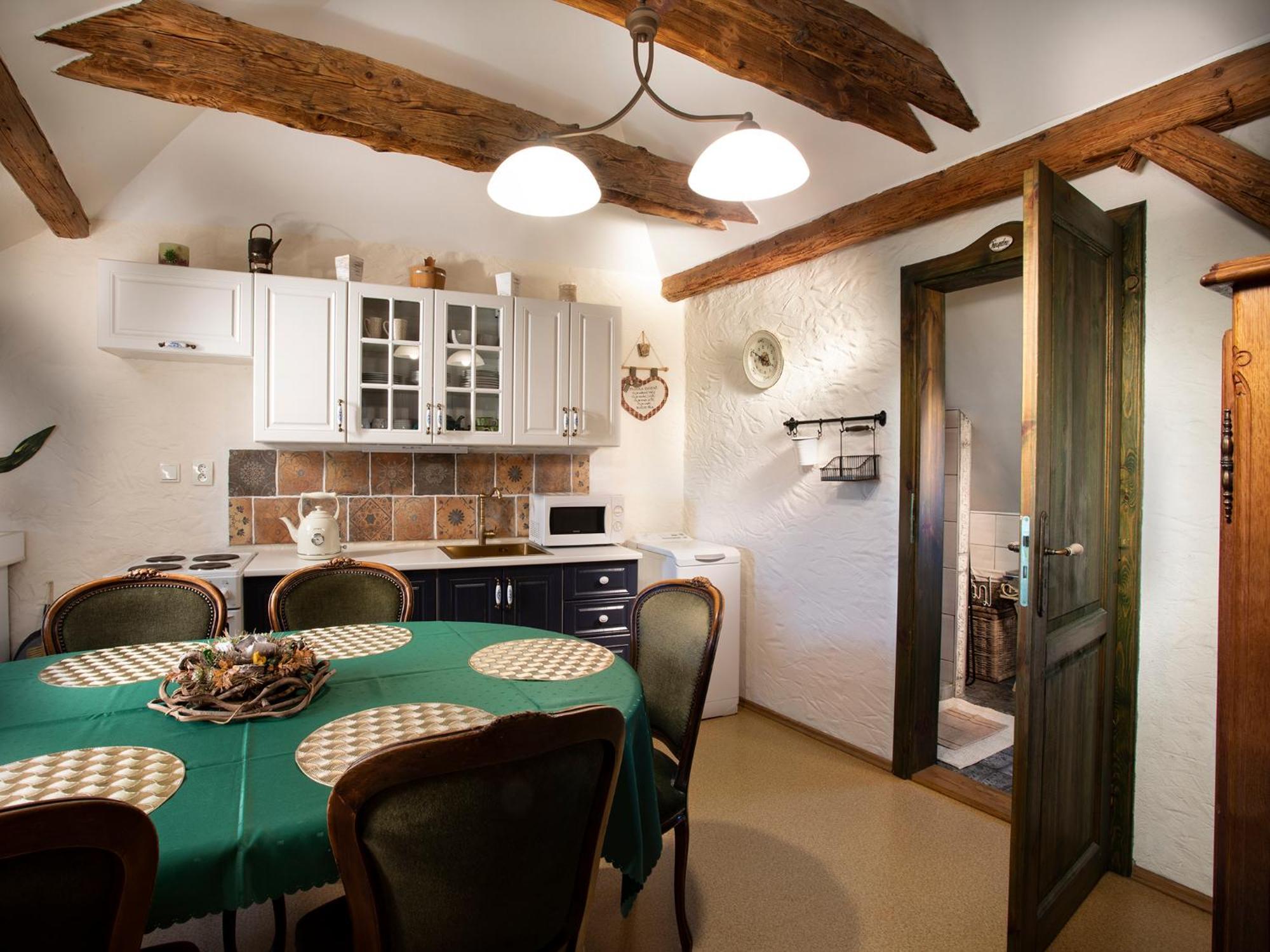 Lichtenstein Lva Apartman Бржецлав Экстерьер фото