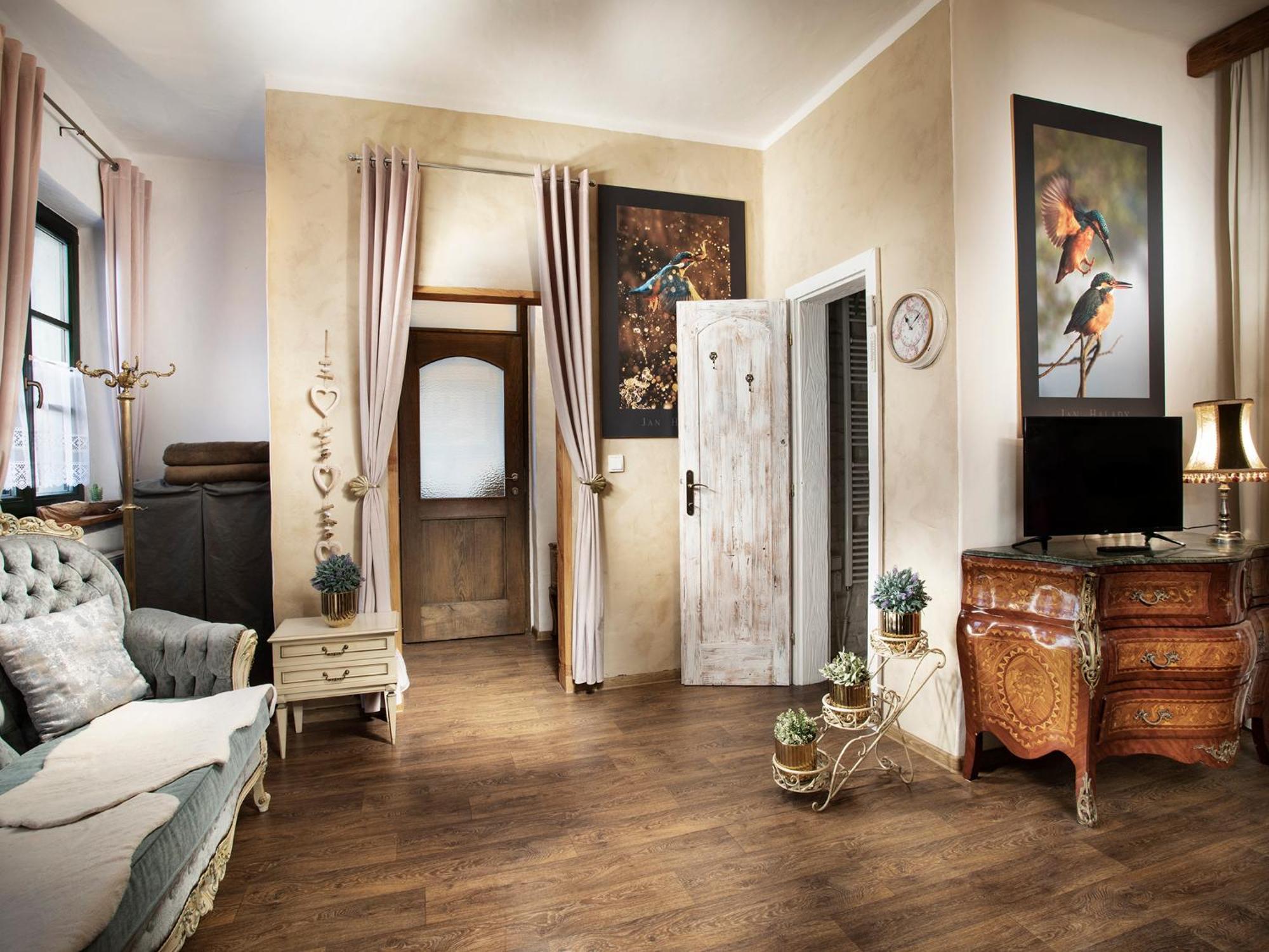 Lichtenstein Lva Apartman Бржецлав Экстерьер фото